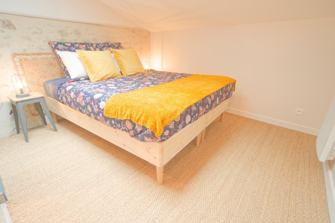 La Belle Lurette Bed & Breakfast Bressuire Exterior photo