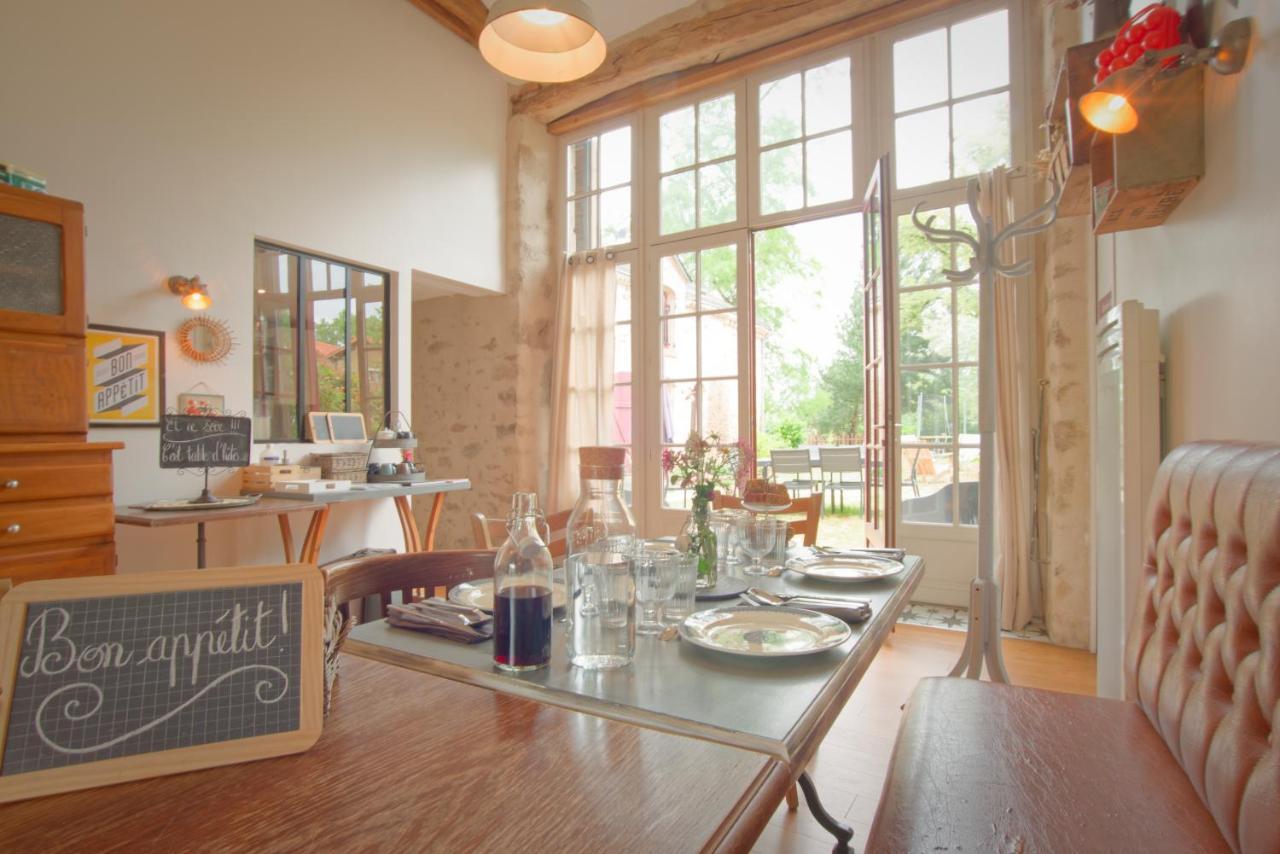 La Belle Lurette Bed & Breakfast Bressuire Exterior photo