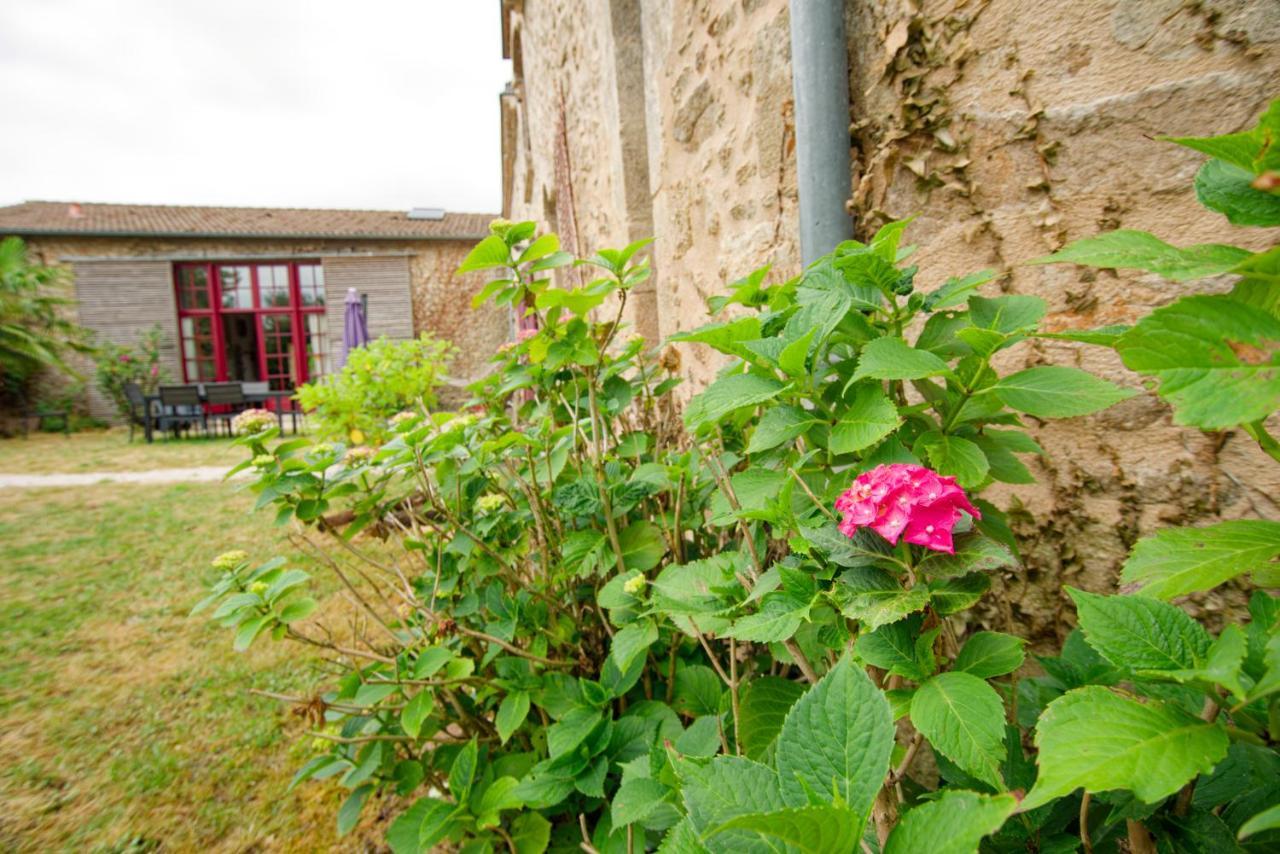La Belle Lurette Bed & Breakfast Bressuire Exterior photo