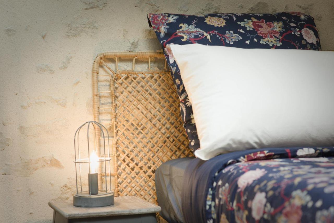 La Belle Lurette Bed & Breakfast Bressuire Exterior photo